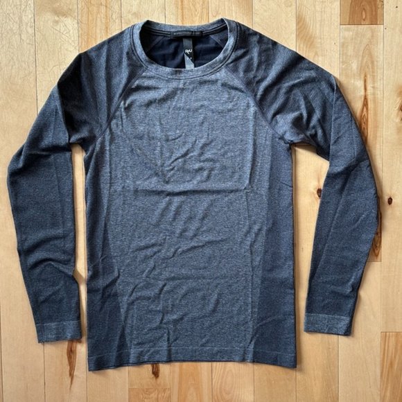 Women's Athleisure Long Sleeve Top - Picture 1 of 6